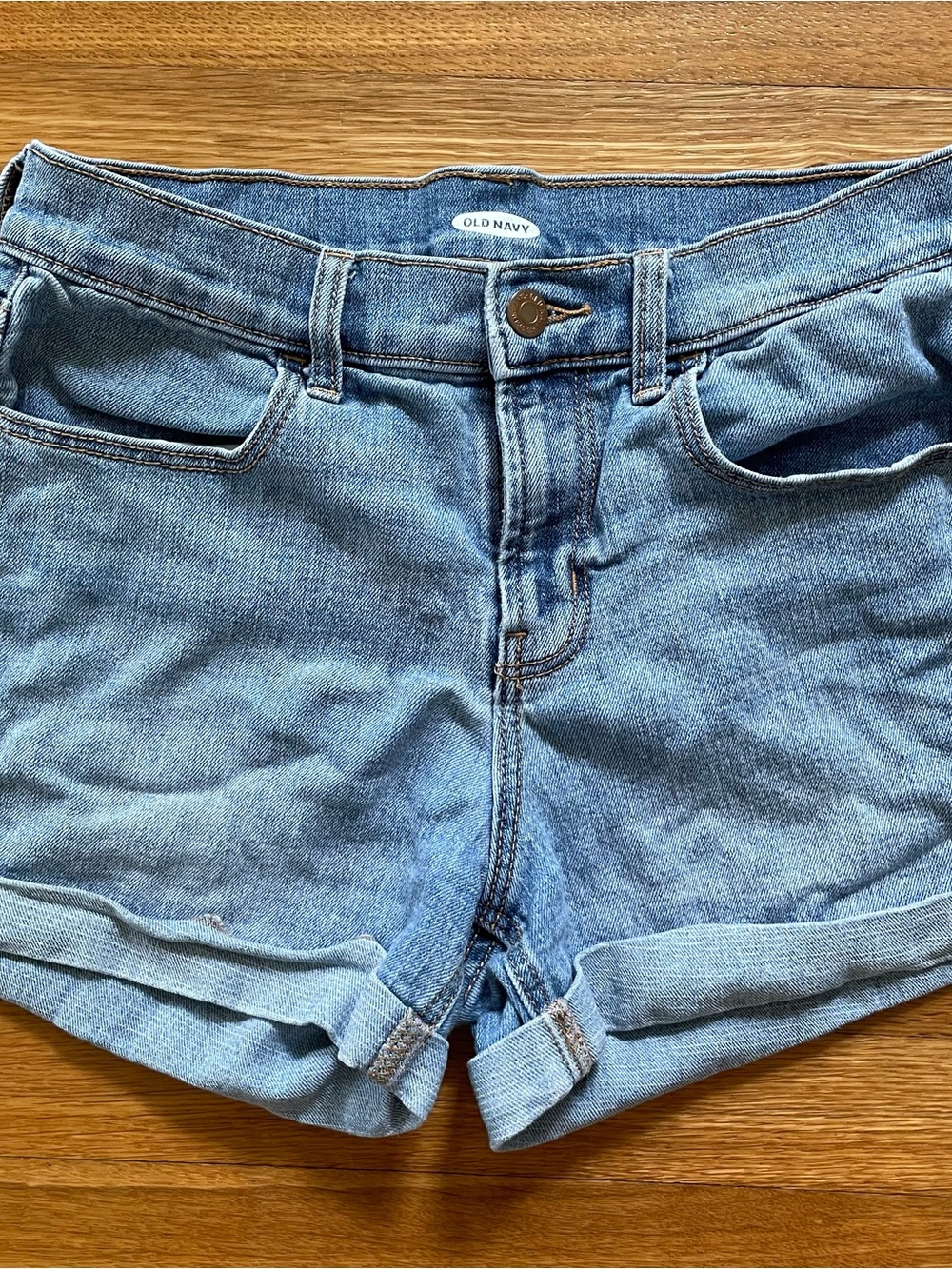 Old Navy Light Blue Denim Women’s Shorts